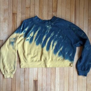 Kids Tie-Dye crop Sweatshirt in Yellow and Blue
